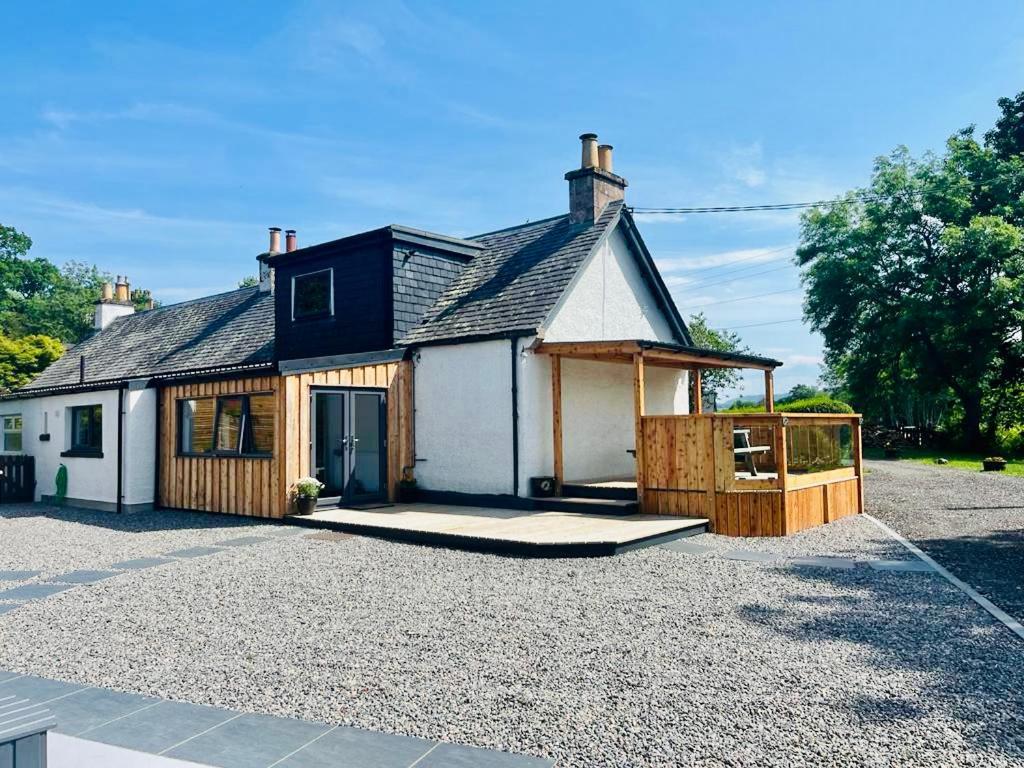 Barty'S Bothy Contin Exterior foto